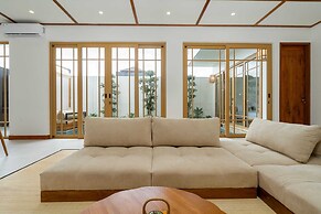Villa Amura