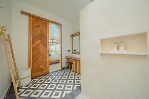 Villa Jackie O