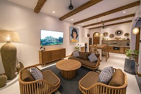 Villa Jackie O