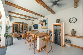 Villa Jackie O