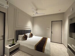 Hotel Golden Hills
