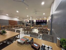 Hotel Golden Hills