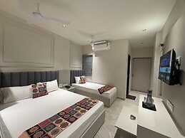 Hotel Golden Hills