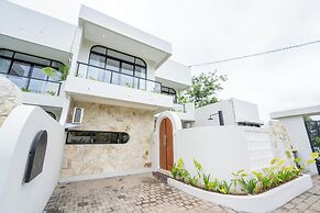 KamaRasa Villa Balangan