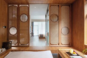 TANG House