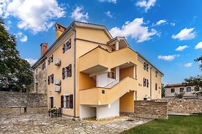 Iva Apartments