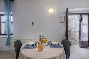 Iva Apartments