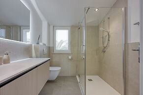 Elegant Panoramic Seaview Apartments