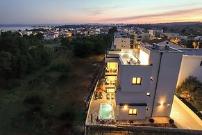 Apartments Luxury Villa V2 With Rooftop