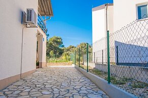 Apartment Marasovic