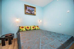 Apartment Marasovic