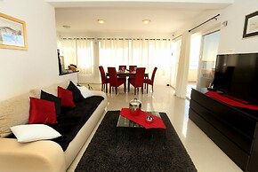Apartments Hermes