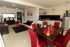 Apartments Hermes