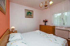 Apartment Sweet