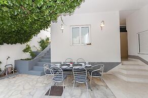 House Fjaka
