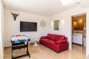 House Quattro