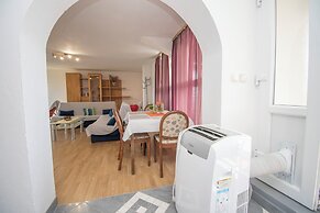 Apartments Maslina