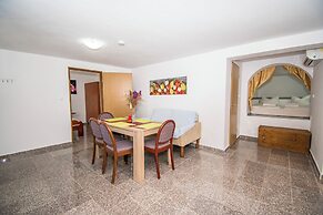 Apartments Maslina
