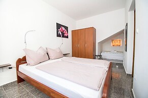 Apartments Maslina