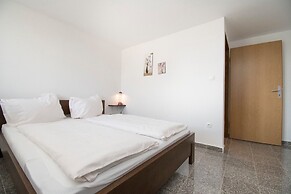 Apartments Maslina