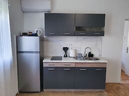 Apartments and Rooms Jengic