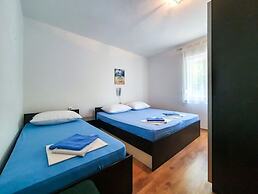Apartments and Rooms Jengic