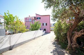 Apartments Peaceful Port