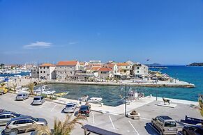 Apartments Peaceful Port