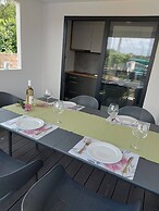 House Aria