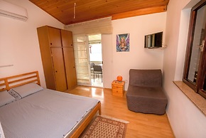 Apartment Mladen