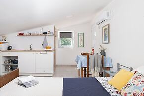 Apartment Tom