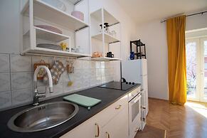 Apartment Nina