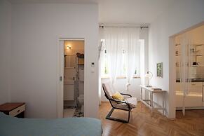 Apartment Nina