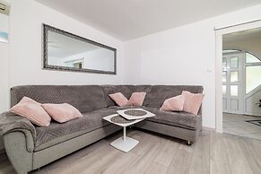 Apartment Lokvica
