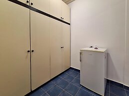 Apartment and Rooms Katunar