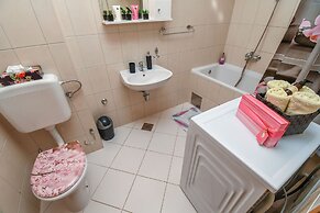 Apartment Dani