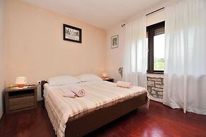 Apartment Lucija