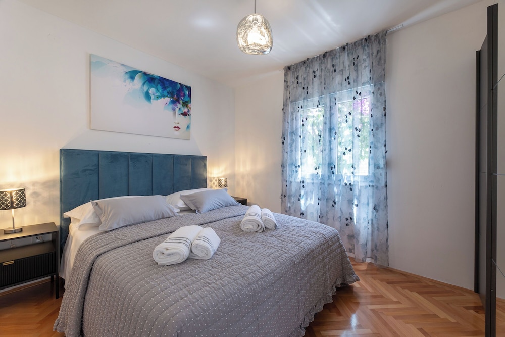 Apartment Adria