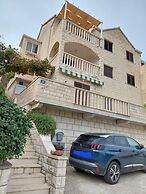 Apartments Pavao