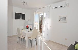 Apartment Lenka Mato
