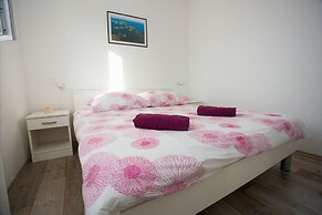 Apartment Lenka Mato