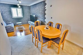 Apartment Lenka Mato