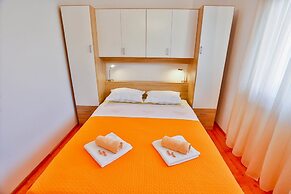 Apartment Lenka Mato
