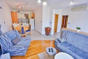 Apartment Lenka Mato