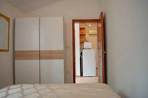 Apartments Daira