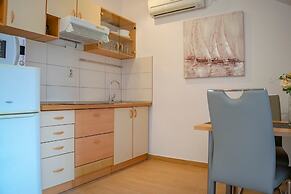 Apartments Daira