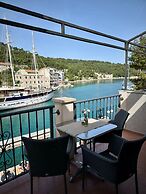Apartments Daira