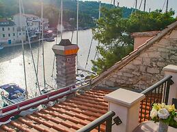 Apartments Daira