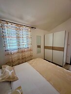 Apartments Daira