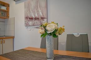 Apartments Daira